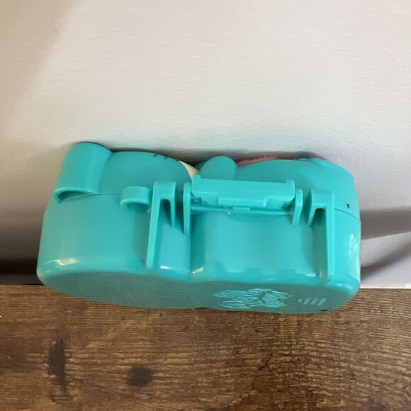 Polly Pocket Otter Aquarium Playset Without Dolphins Miniature Toy - Picture 12 of 15